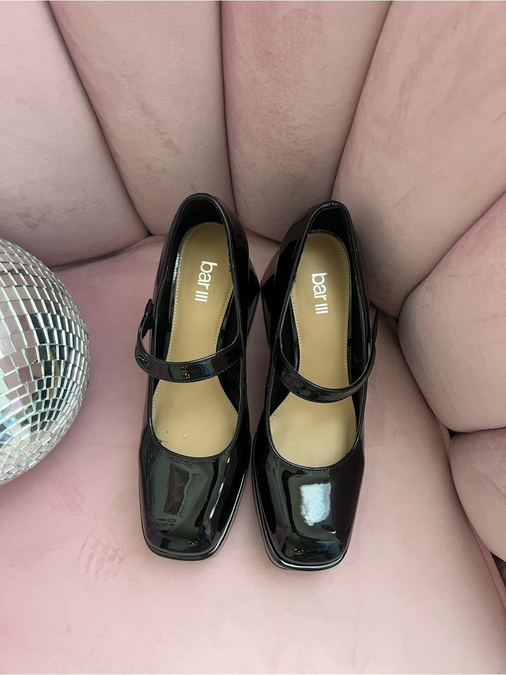 NWOT Bar III Black Patent Mary Jane Platform Pumps - Picture 2 of 4